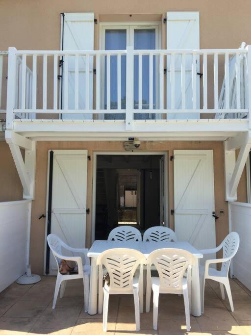 T3 En Duplex Avec Grande Piscine Daire Anglet Dış mekan fotoğraf